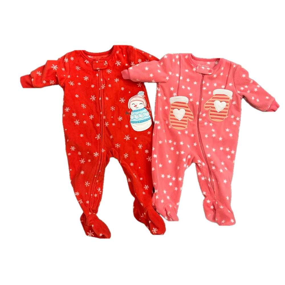 3/20$ Set of 2 Fleece winter theme footies/footed sleepers/pajama size 3 months